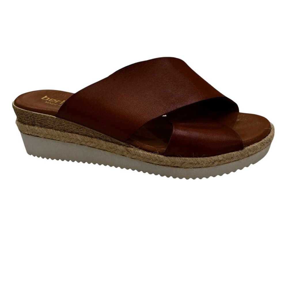 Understated Luxury! Bertuchi Brown Leather Platform Slides Size 41 or Sz…